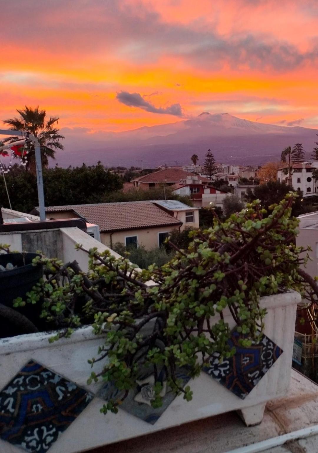 Janeta Panoramic Loft Apartment Giardini Naxos Exterior photo