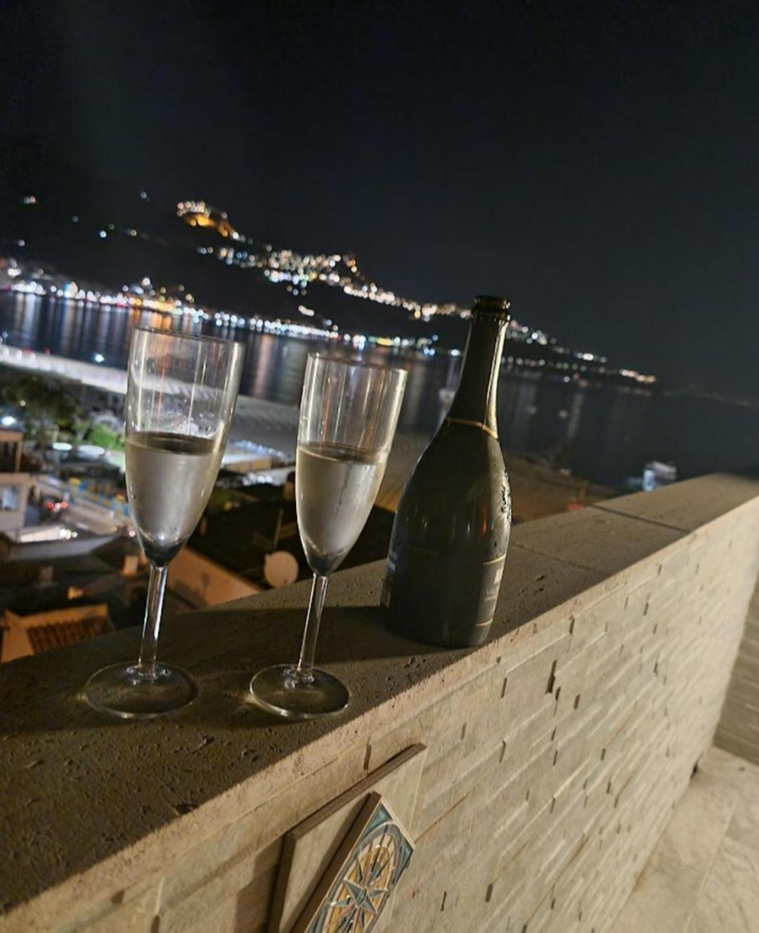Janeta Panoramic Loft Apartment Giardini Naxos Exterior photo